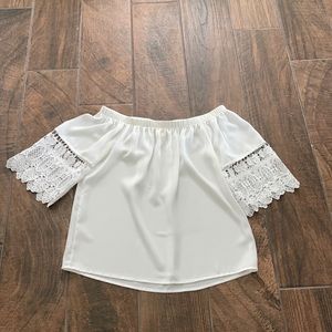Last chance. Off shoulder white top. Nwot